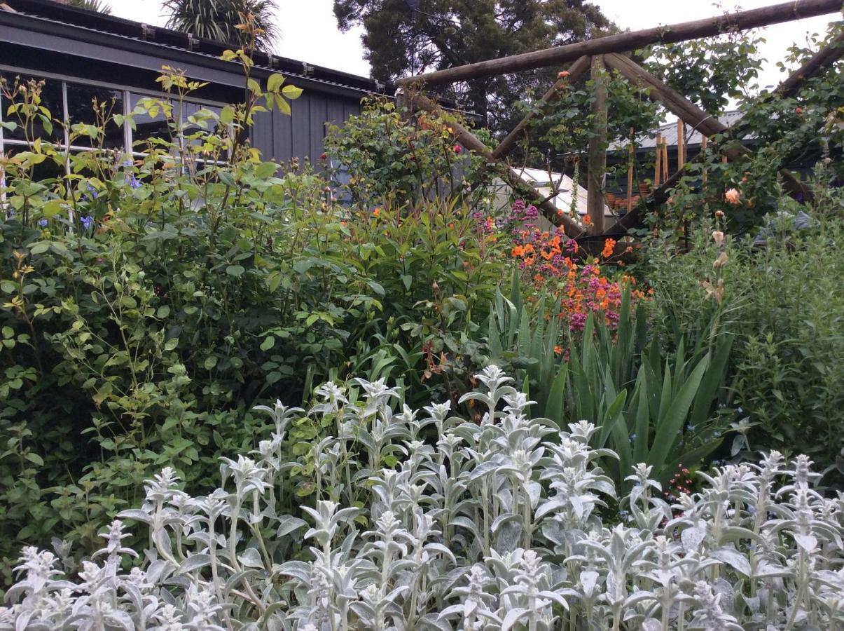 Bed and Breakfast Hollyoak Trentham Exterior foto