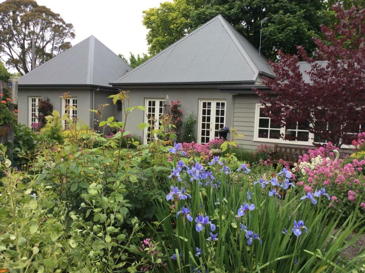 Bed and Breakfast Hollyoak Trentham Exterior foto