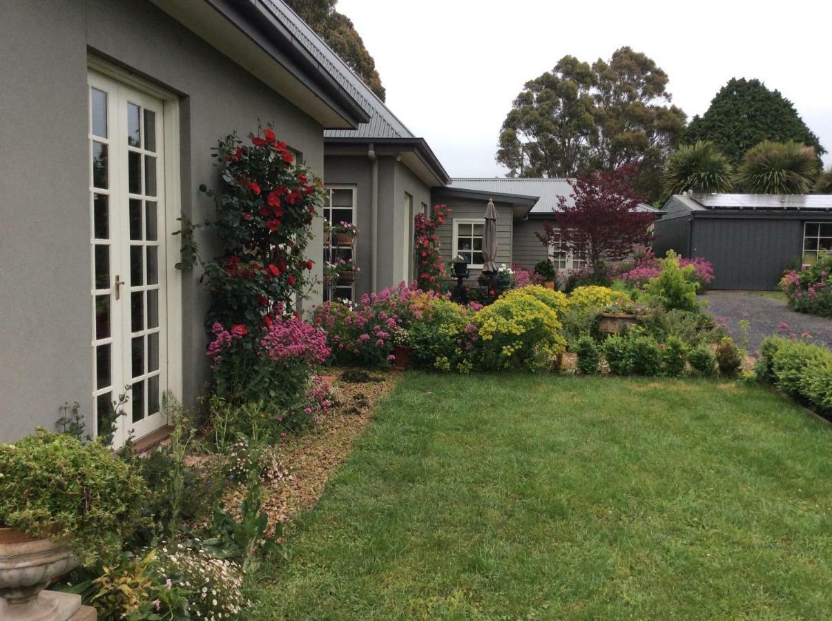 Bed and Breakfast Hollyoak Trentham Exterior foto